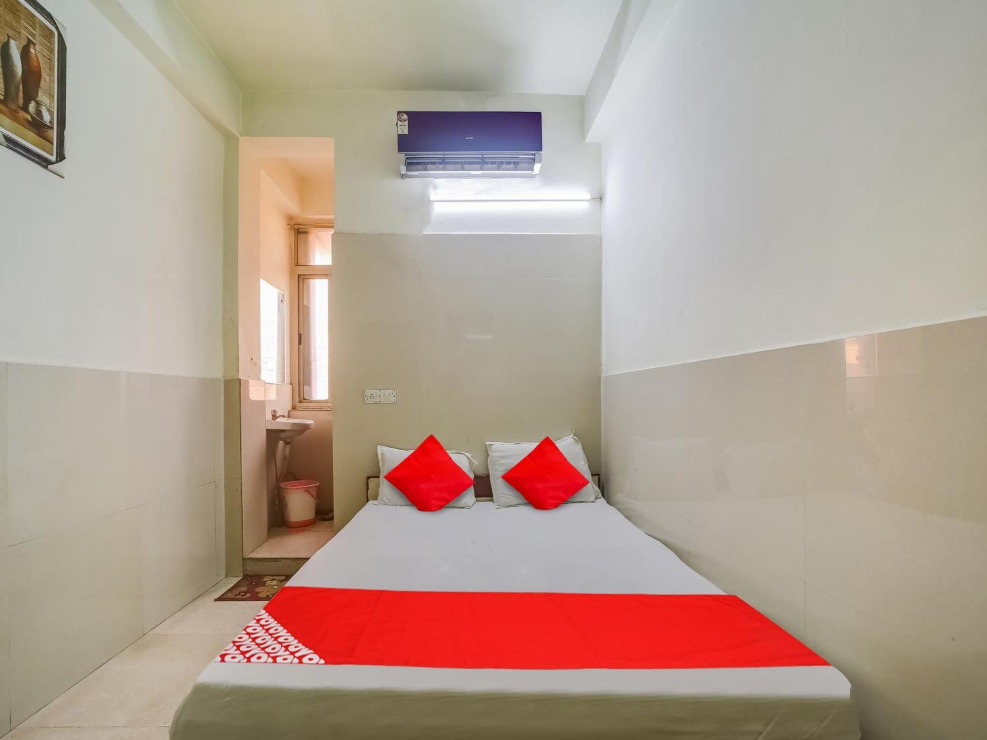 Collection O 70029 Hotel Rama Krishna Bhopal Exterior foto