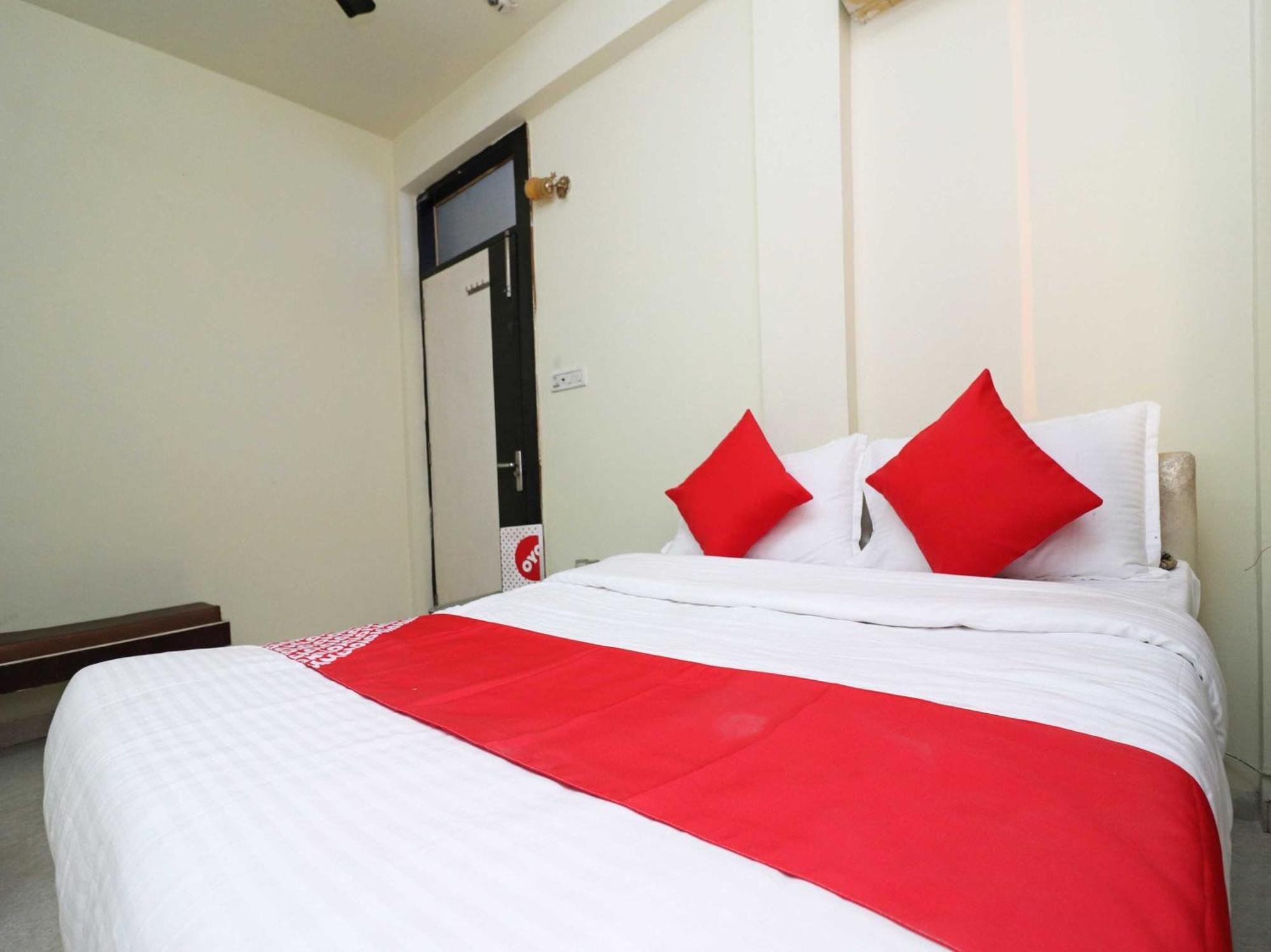 Collection O 70029 Hotel Rama Krishna Bhopal Exterior foto