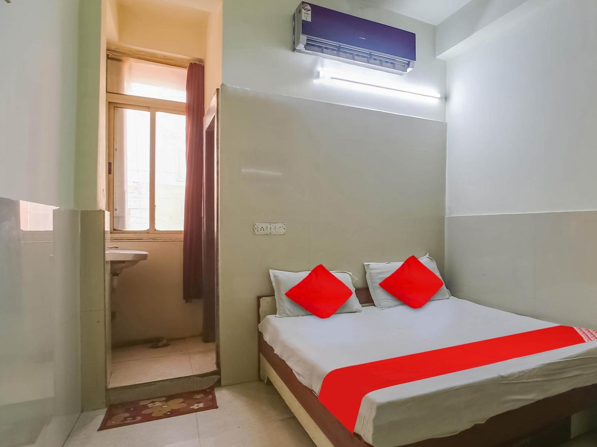 Collection O 70029 Hotel Rama Krishna Bhopal Exterior foto